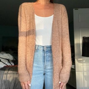 Size xs Wilfred Free pink cardigan